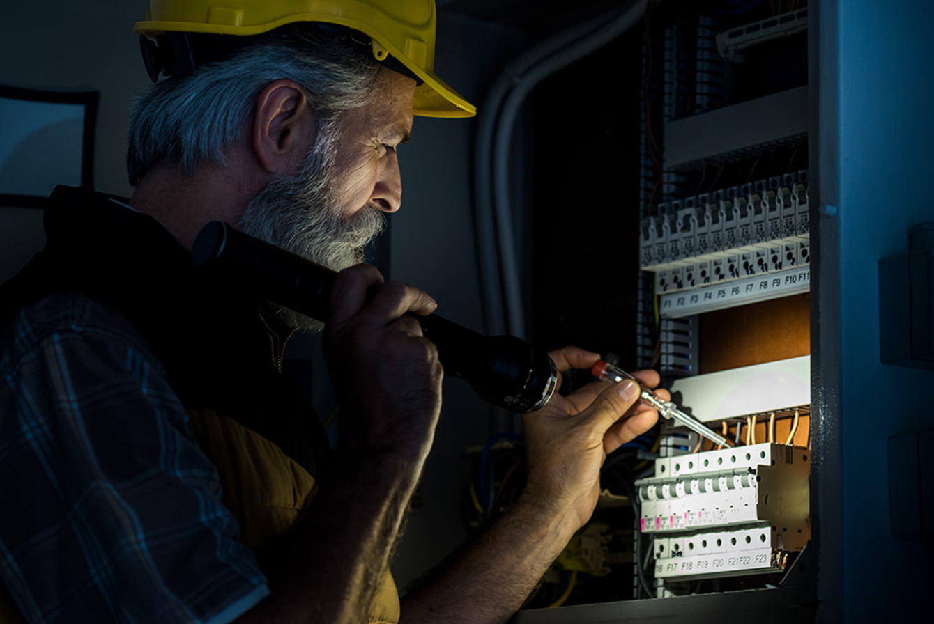 Über­spannungs­schutz bei Elektro Pfisterer in Bühlertann